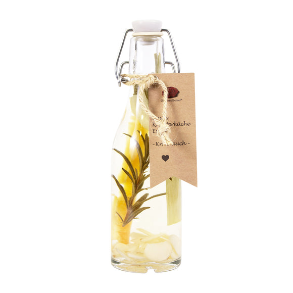 Omis Kräuterküche - Knoblauchessig